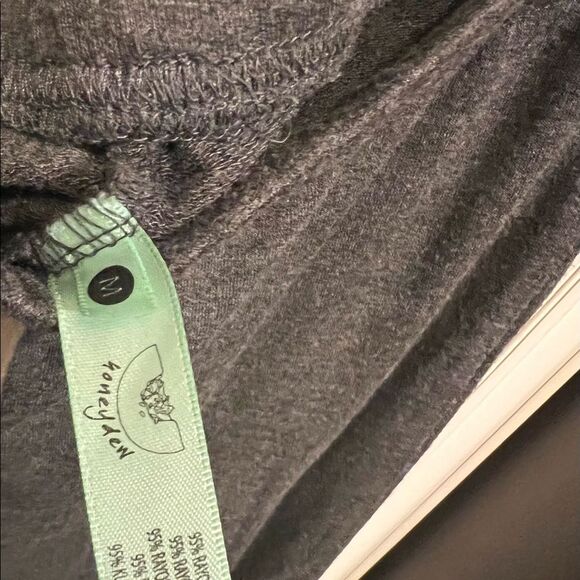 Honeydew Intimates
Kickin' It Jogger Pants M - Picture 13 of 13